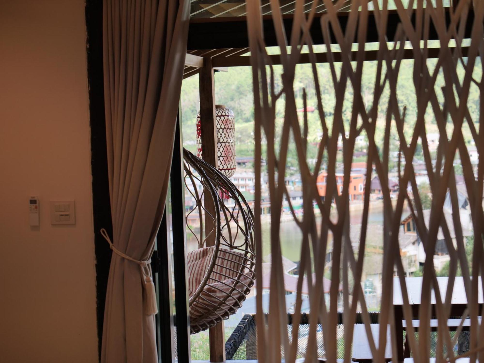 Hedreung Banrakthai Homestay And Camping Ban Rak Thai Exterior photo